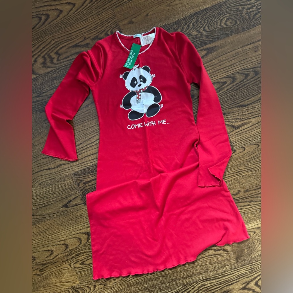 United Colors Of Benetton Red sleep gown size XS